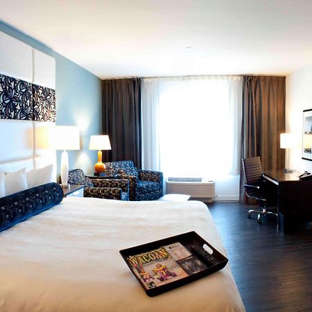 Hotel Indigo Waco, an IHG Hotel Buitenkant foto
